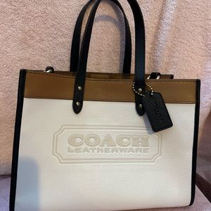 NWOT Coach Color Block Field Tote 30